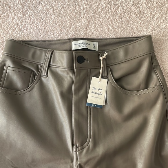 Abercrombie Leather 90s Straight High Rise Pants - Picture 2 of 4